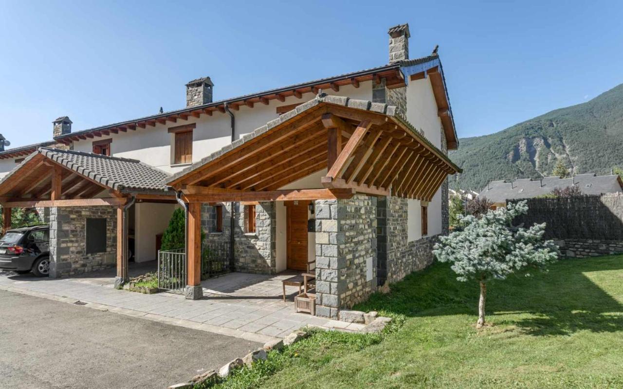 Casa Collarada Confort Villanua Bagian luar foto