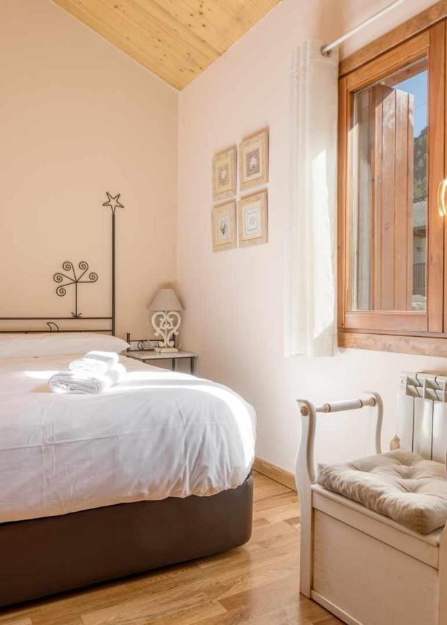 Casa Collarada Confort Villanua Bagian luar foto